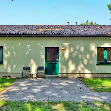Appartement 3 Bedroom Amazing In Altenkirchen (Mecklenburg-Vorpommern)