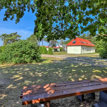 Appartement 3 Bedroom Amazing In Altenkirchen (Mecklenburg-Vorpommern)