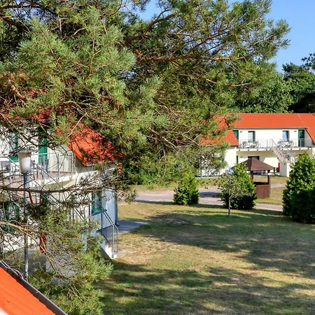 3 Bedroom Amazing In Altenkirchen (Mecklenburg-Vorpommern)