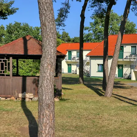 3 Bedroom Amazing In Appartement Altenkirchen (Mecklenburg-Vorpommern)
